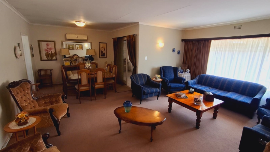 3 Bedroom Property for Sale in Roodia Free State
